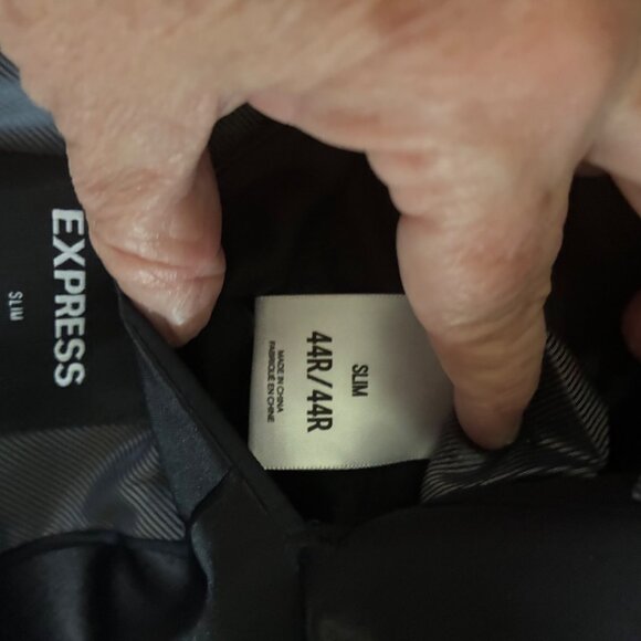 Express Men’s Slim Fit Black Floral Jacquard Blazer - 44R Evening, Formal Party - Picture 4 of 8